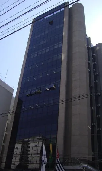 Renato Noto — Edifício corporativo em Itaim, São Paulo