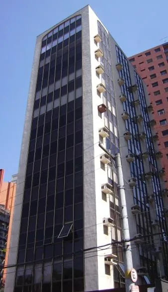 Menelaos — Edifício corporativo em Itaim, São Paulo